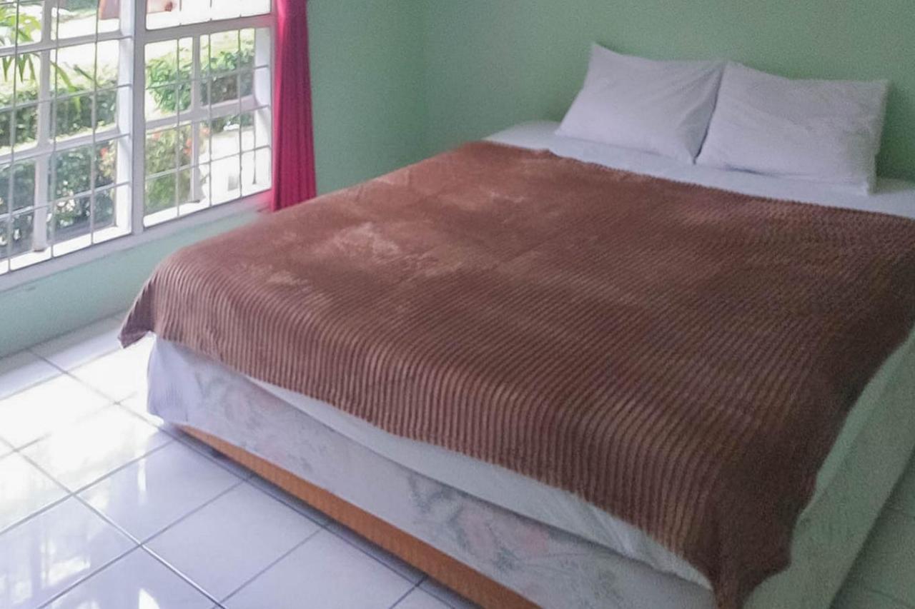 Villa Getsemani Mitra Reddoorz Sangkanurip Ngoại thất bức ảnh